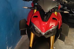 cupolino per Ducati streetfighter v4s 2022 carboni