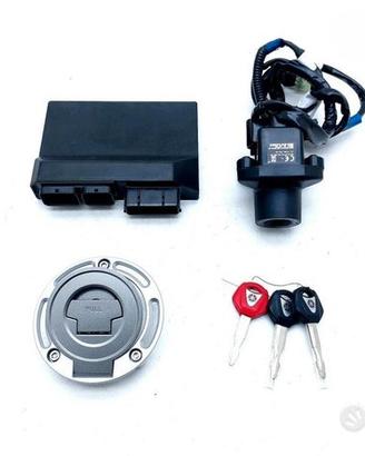 chiavi serrature e Centralina Ecu Yamaha R1 R1M 20