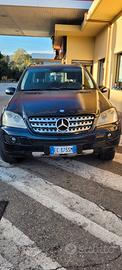 MERCEDES Classe ML CDI 4MATIC AMG