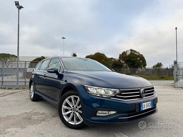 VOLKSWAGEN PASSAT 2.0 Tdi EVO Dsg-Virtual Led Navi