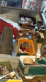 ricambi moto d'epoca in blocco