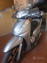 Honda Sh 300