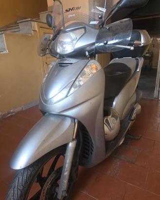 Honda Sh 300
