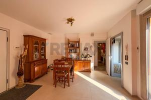 Appartamento - Azzate