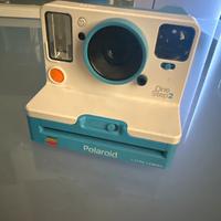 Polaroid one step