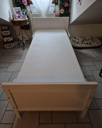 Letto e materasso IKEA  BIMBI SUNDVIK allungabile