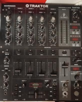 Mixer Behringer DJX 750 4 canali 