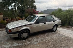 alfa romeo 75 1008 i.e anno89