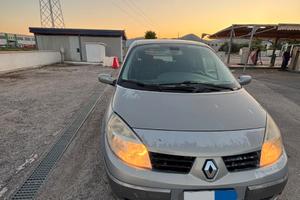 RENAULT Scénic 2ª serie - 2005