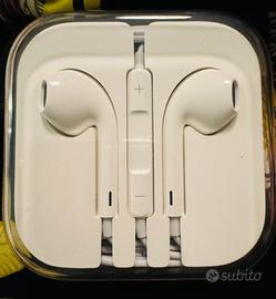 APPLE Auricolari EarPods con jack cuffie nuovi