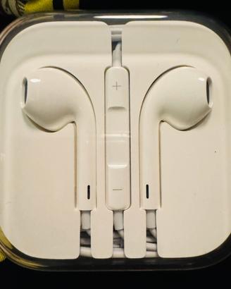 APPLE Auricolari EarPods con jack cuffie nuovi