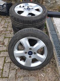 Cerchi in lega Ford + gomme hankook 195 / 50 /15