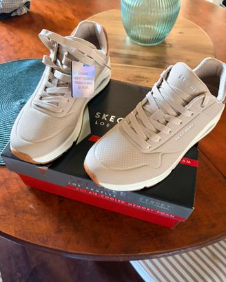 SKECHERS Grigio chiaro
