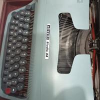 MACCHINA DA SCRIVERE "STUDIO44- Olivetti