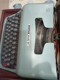 MACCHINA DA SCRIVERE "STUDIO44- Olivetti