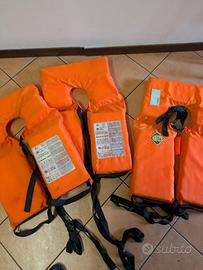 Giubbotti di salvataggio
