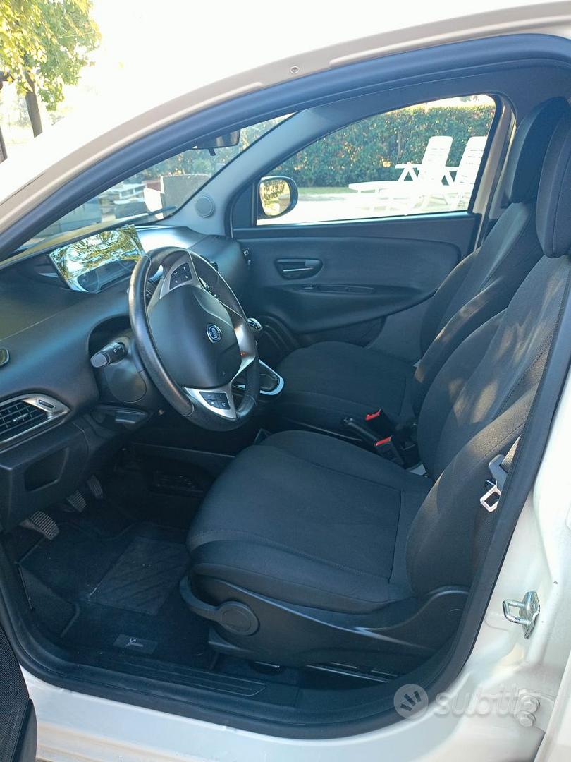 Lancia Ypsilon 2019 photo 4