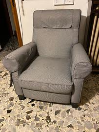 Poltona reclinabile IKEA