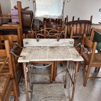 Mobile d’epoca in marmo con specchio