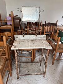 Mobile d’epoca in marmo con specchio