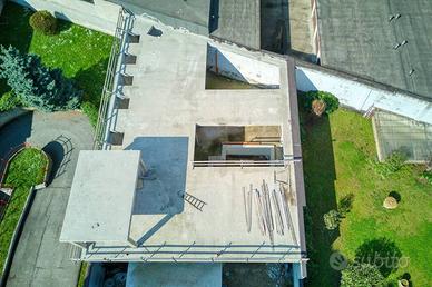 Appartamento di 289 m² con più di 5 locali a Torin