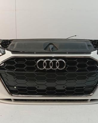 Audi A4 - Paraurti S-Line, fari LED , cinghia, kit