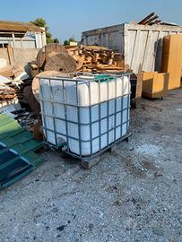 Cisterna 1000 litri per acqua o altri liquidi