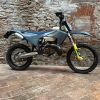 Husqvarna 300 TEi
