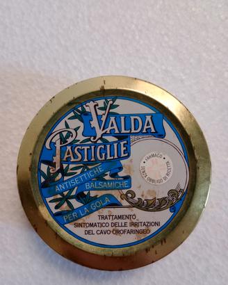 Scatolina in latta vuota delle Pastiglie Valda