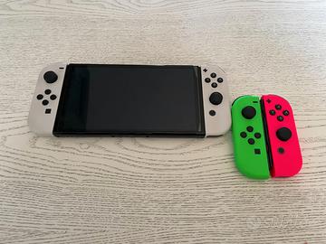 Nintendo Switch Oled + Custodia + 2 Joycon