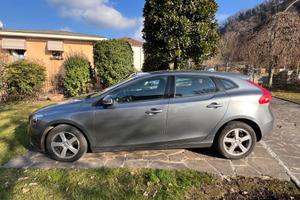 Volvo V40 D2 Business 2017