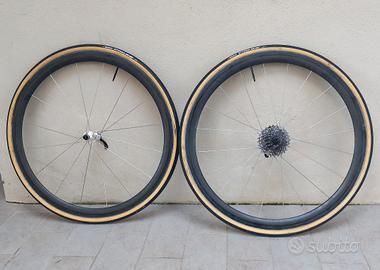 ruote in carbonio tubolare marca Cole germania