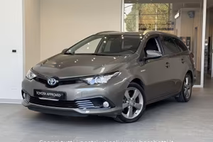 Toyota Auris Hybrid Hybrid Style
