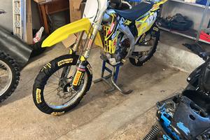 Suzuki rmz 450