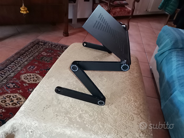 Piano di lavoro inclinabile porta PC