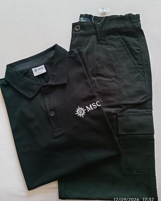 Pantaloni e polo da tecnico intrattenimento MSC