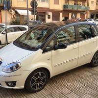 Lancia MUSA 1.3 Mjt 95 CV 5th Avenue