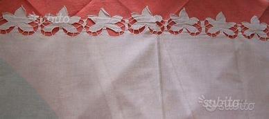 Tenda ricamo ad intaglio