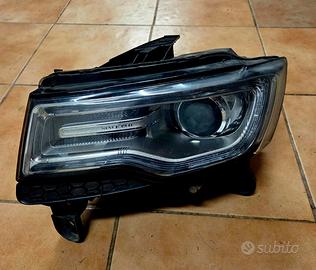 Fanale SX Grand cherokee Wk2 ORIGINALE