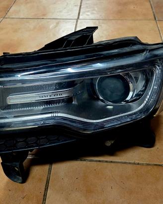 Fanale SX Grand cherokee Wk2 ORIGINALE