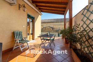 APPARTAMENTO NEL CENTRO DI TRECASTAGNI