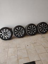 cerchi in lega più gomme per Renault Clio 5