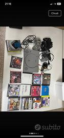 PlayStation 1 completa di accessori