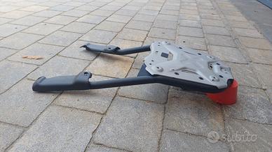 staffa per bauletto posteriore ducati scrambler