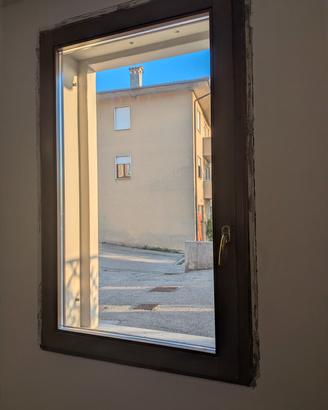 Finestre in legno doppio vetro  - gratis