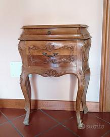 comodino stile barocco