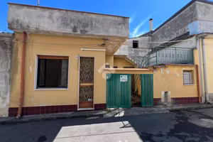 CASA INDIPENDENTE A GIARRE