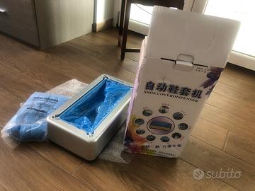 Dispenser copriscarpe