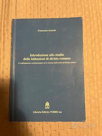 Libro di istituzione di diritto romano