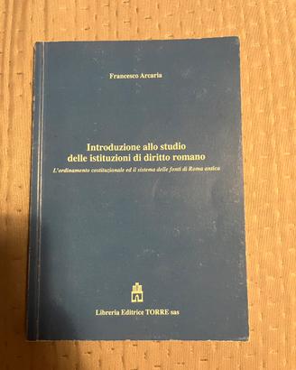 Libro di istituzione di diritto romano